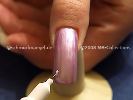 Nail art pen in the colour white