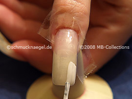 Nail lacquer in the colour white