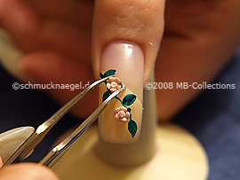 Ceramic-floret and tweezers