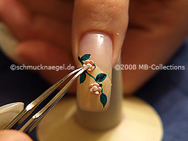 Ceramic-floret and tweezers