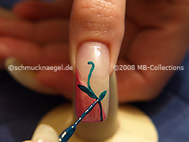Nail art liner in the colour dark green