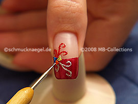 Nail art liner in the colour gold-Glitter