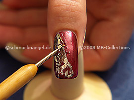 Nail art bouillons in gold