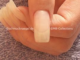 Tip: We recommend to begin with the thumb