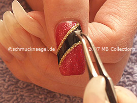 Tweezers and strass stones