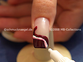 Nail art pen in the colour white
