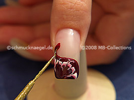 Nail liner in the colour gold-Glitter
