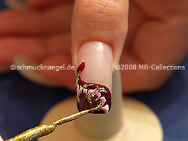 Nail liner in the colour gold-Glitter
