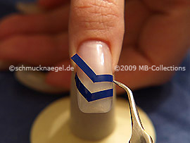 French manicure templates V-shaped and the tweezers