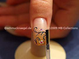 Clear nail lacquer