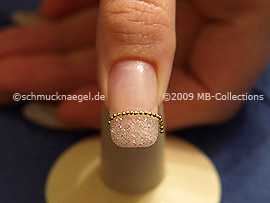 Nail art necklace