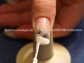 Nail lacquer in the colour white