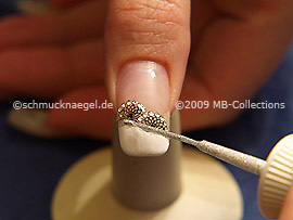 Nail art liner in the colour black