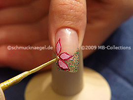 Nail art liner in the colour gold-Glitter