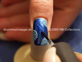 Clear nail lacquer