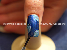Clear nail lacquer