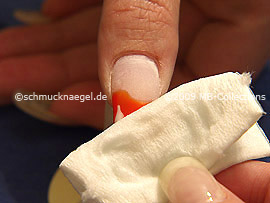 Pad and the gel cleanser to remove sticky gel residues