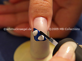 Clear nail lacquer