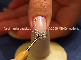 Half pearls and tweezers