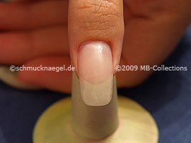 Tip: We recommend to begin with the thumb