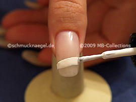 Nail lacquer in the colour white