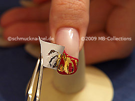 Tweezers and metallic foil