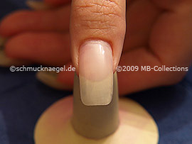 Tip: We recommend to begin with the thumb