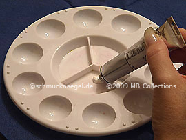 Acrylic in white 