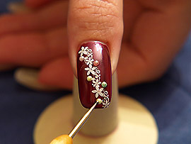 Half pearls and tweezers