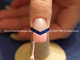 Nail lacquer in the colour pink