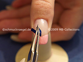 Tweezers