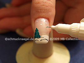 Nail art pen in the colour white