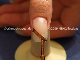 Nail lacquer in the colour brown