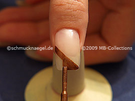 Nail lacquer in the colour brown