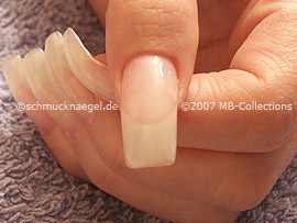 Tip: We recommend to begin with the thumb