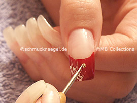 spot-swirl or toothpick and strass stones in yellow