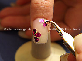 Hologram foil and the tweezers