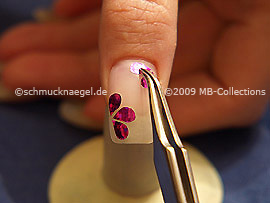 Hologram foil and the tweezers