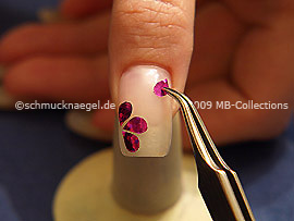 Hologram foil and the tweezers