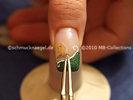 Nail tattoo and tweezers