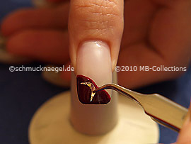 Hologram foil and the tweezers