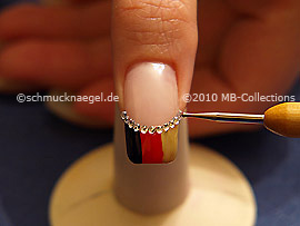 Strass stone and spot-swirl
