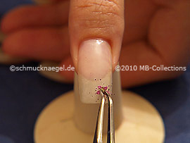 Dried flowers and the tweezers
