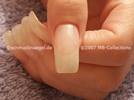 Tip: We recommend to begin with the thumb