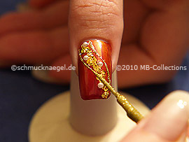 Nail art liner in the colour gold-Glitter