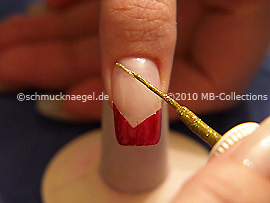 Nail art liner in the colour gold-Glitter