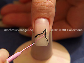 Nail art liner in the colour pink