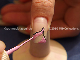 Nail art liner in the colour pink