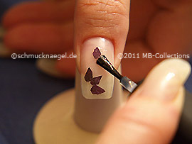 Clear nail lacquer