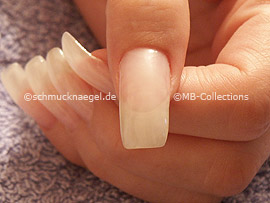 Tip: We recommend to begin with the thumb